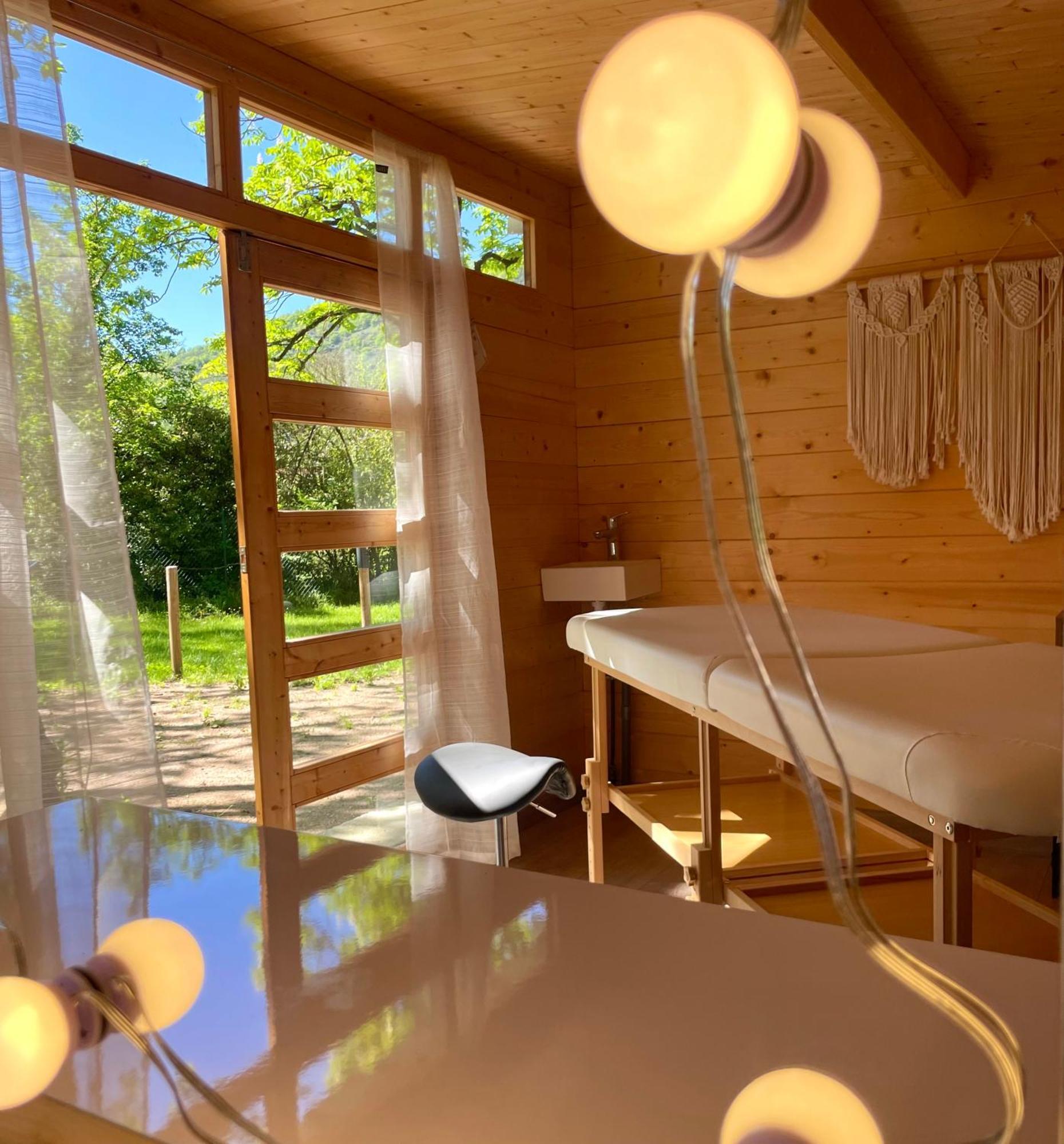 Ferienwohnung Domaine Le Vaxergues Saint-Affrique Exterior foto